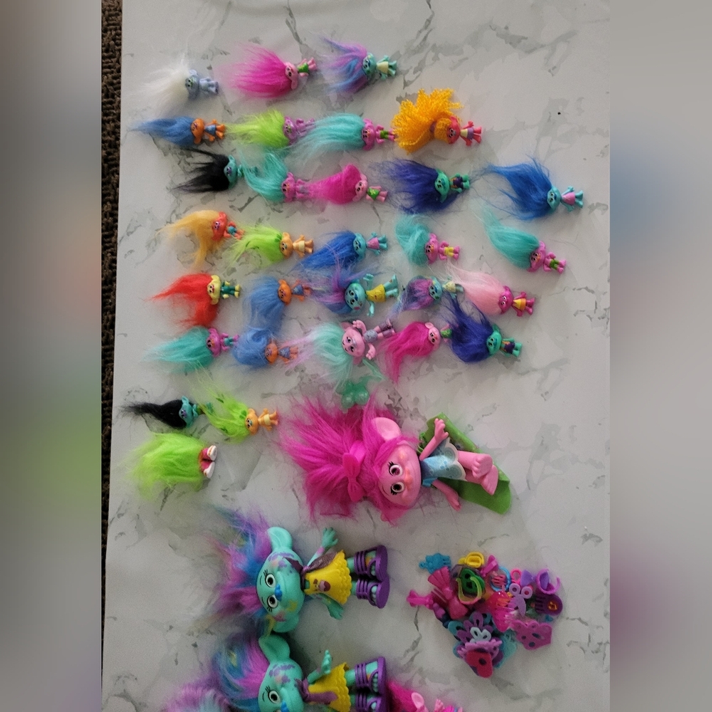 Dream Works Older Trolls Dolls